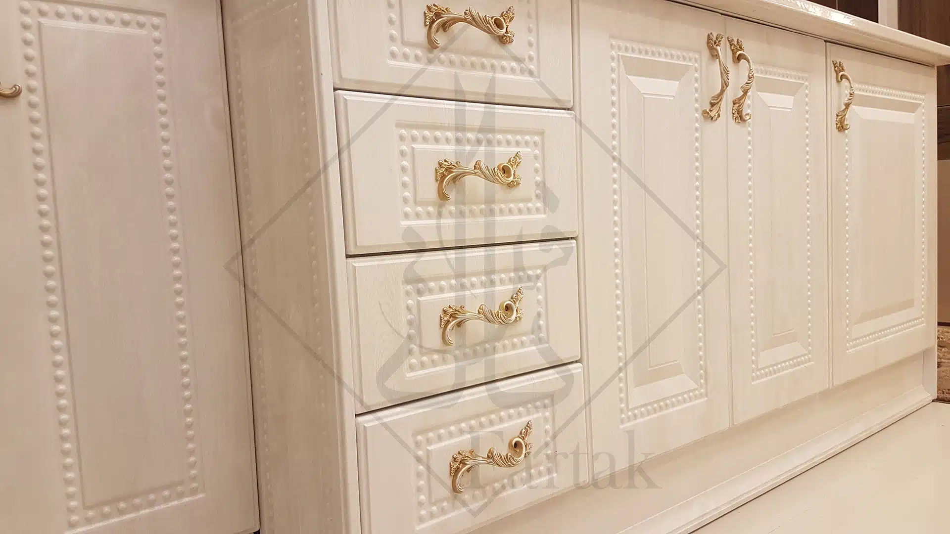کابینت ممبران کلاسیک