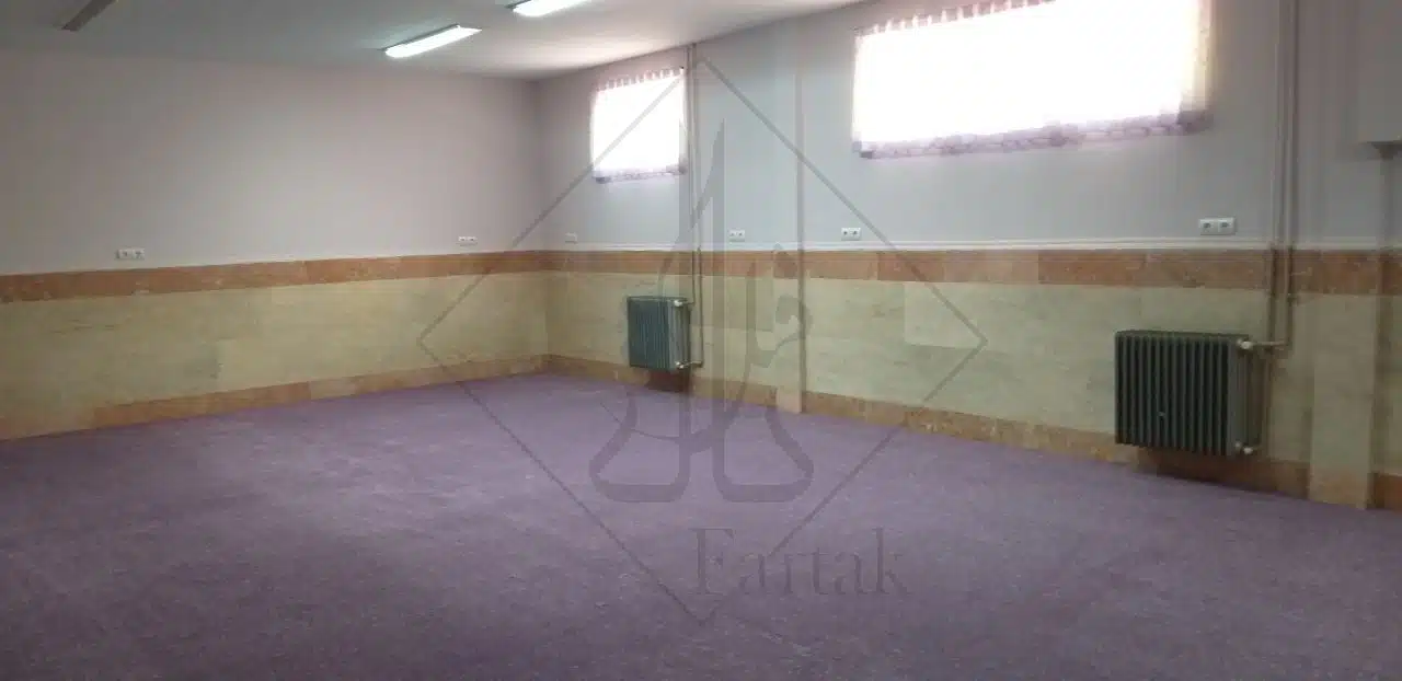photo5926959834194882219 موکت رول و تایل