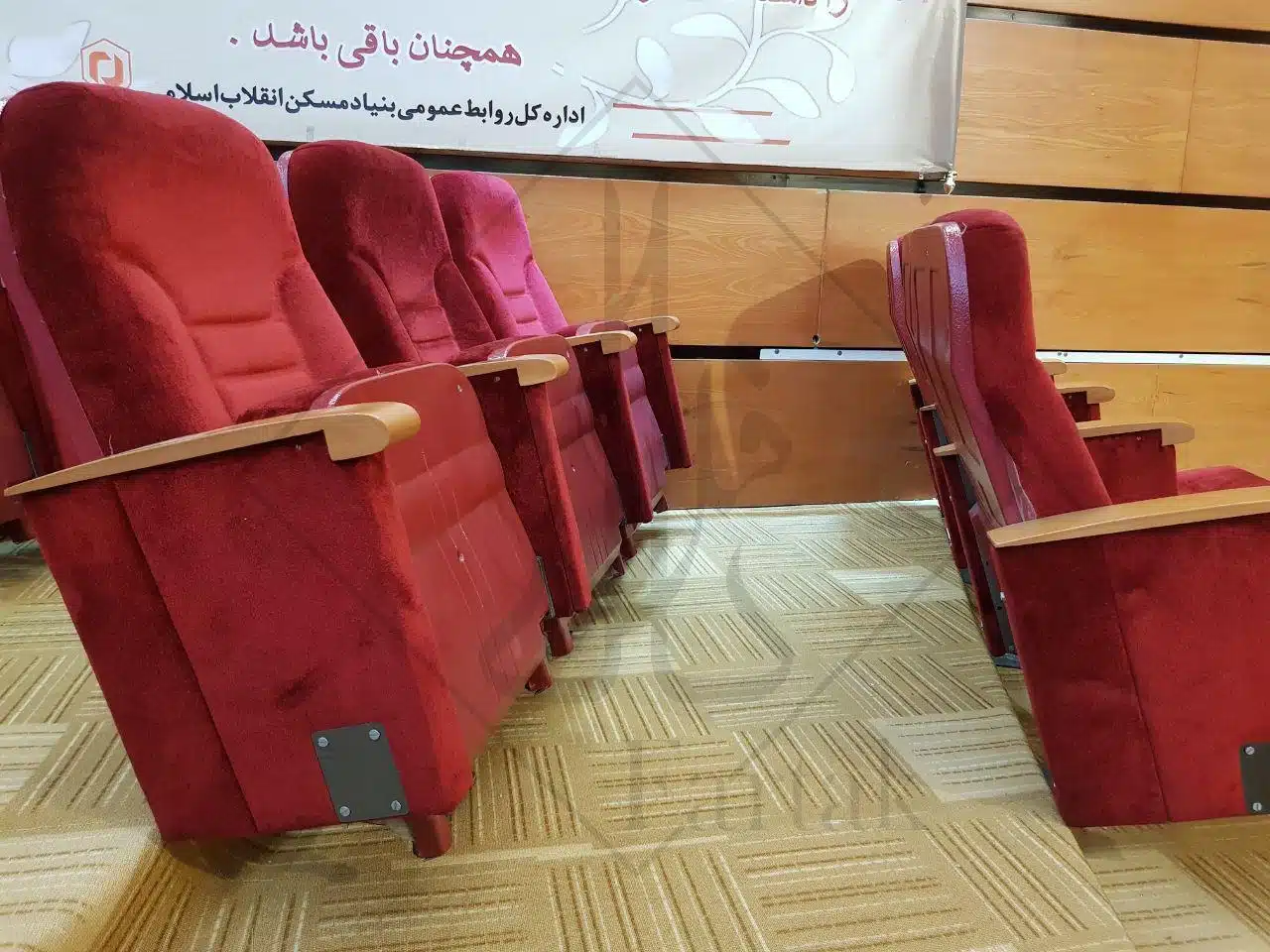 photo 2019 05 16 10 02 45 موکت رول و تایل