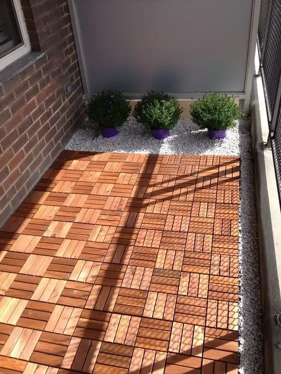 Small Balcony 8